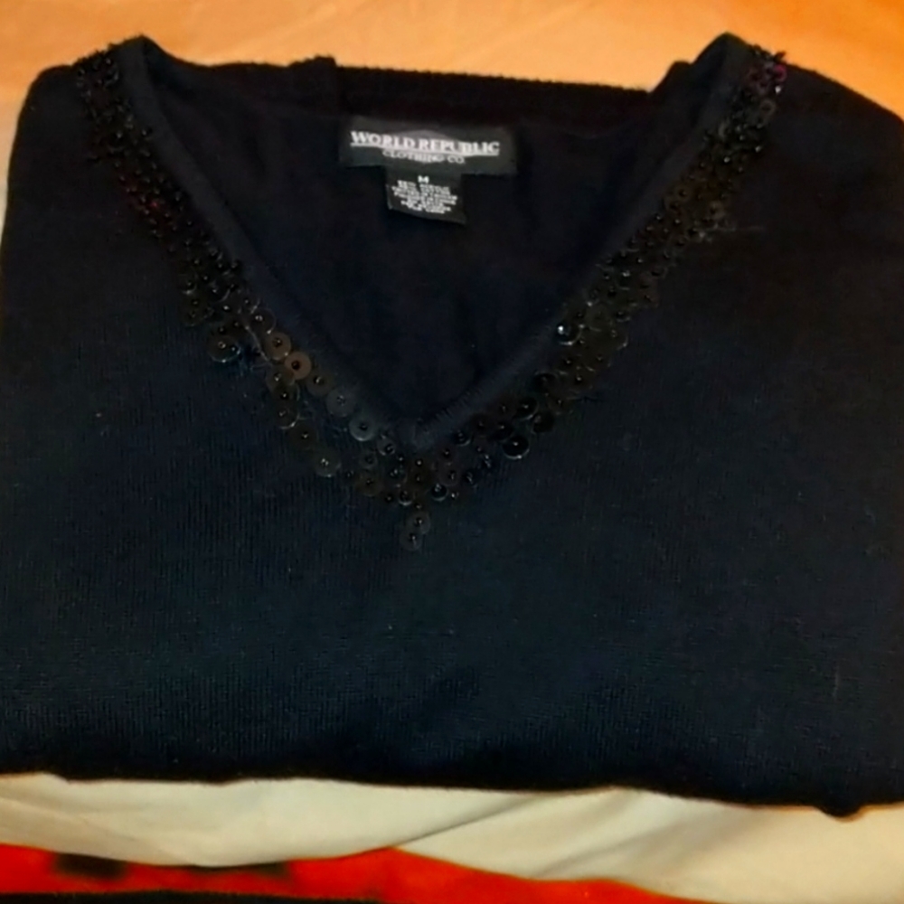 Women's sweater